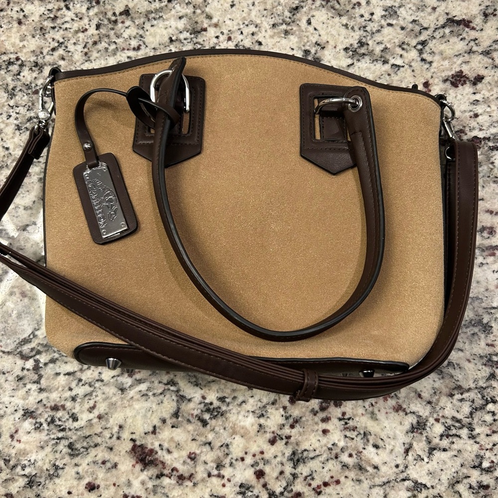 Cameleon Concealed‎ Carry Tan and Brown Women's  Handbag NWOT